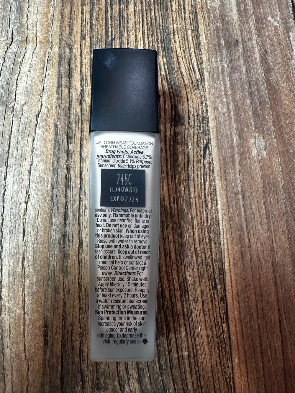 Lancôme Teint Idole Ultra Wear Foundation - Cream 245C (Silver & Black Accents)